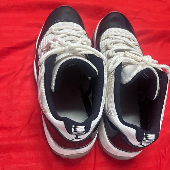 Concord 11s - Picture 1 of 4